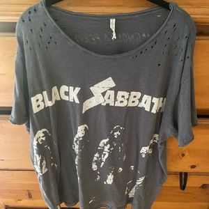 Magnolia Pearl t-shirt **rare**